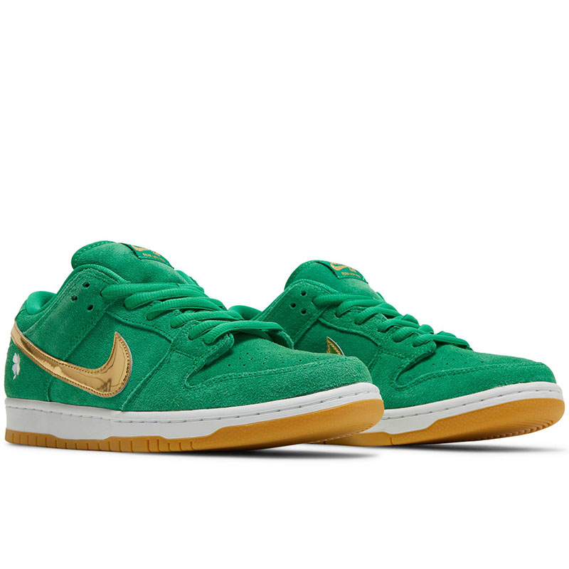 DUNK LOW SB 