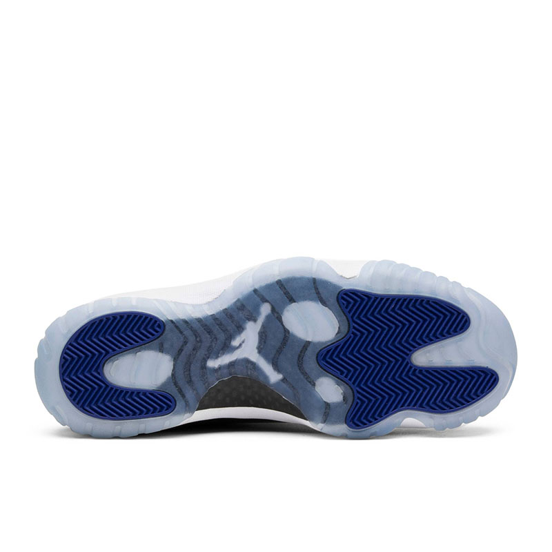AIR JORDAN 11 RETRO 