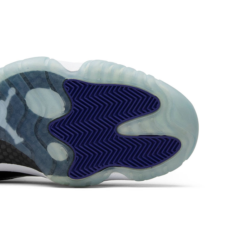 AIR JORDAN 11 RETRO LOW 