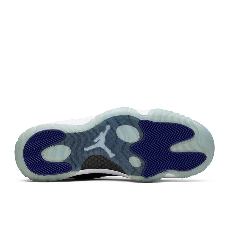 AIR JORDAN 11 RETRO LOW 