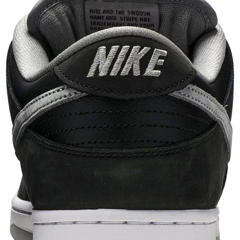Dunk Low SB 