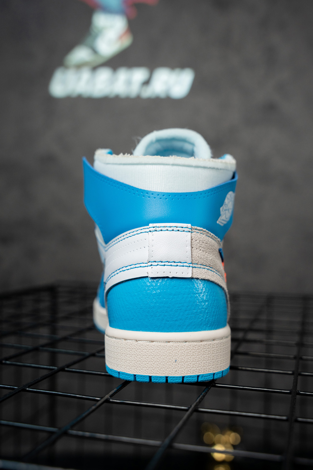 Off-White x Air Jordan 1 Retro High OG 