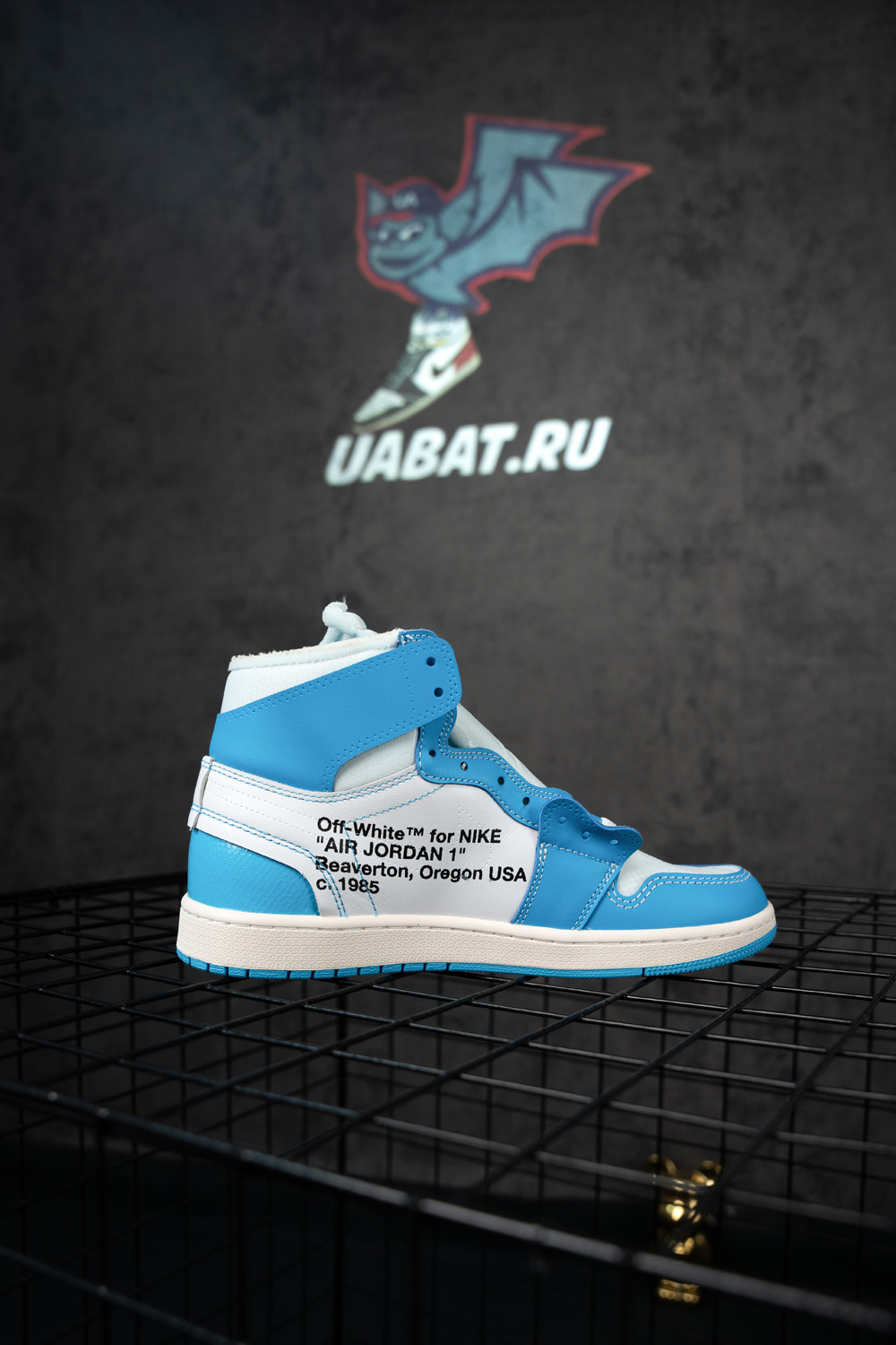 Off-White x Air Jordan 1 Retro High OG 