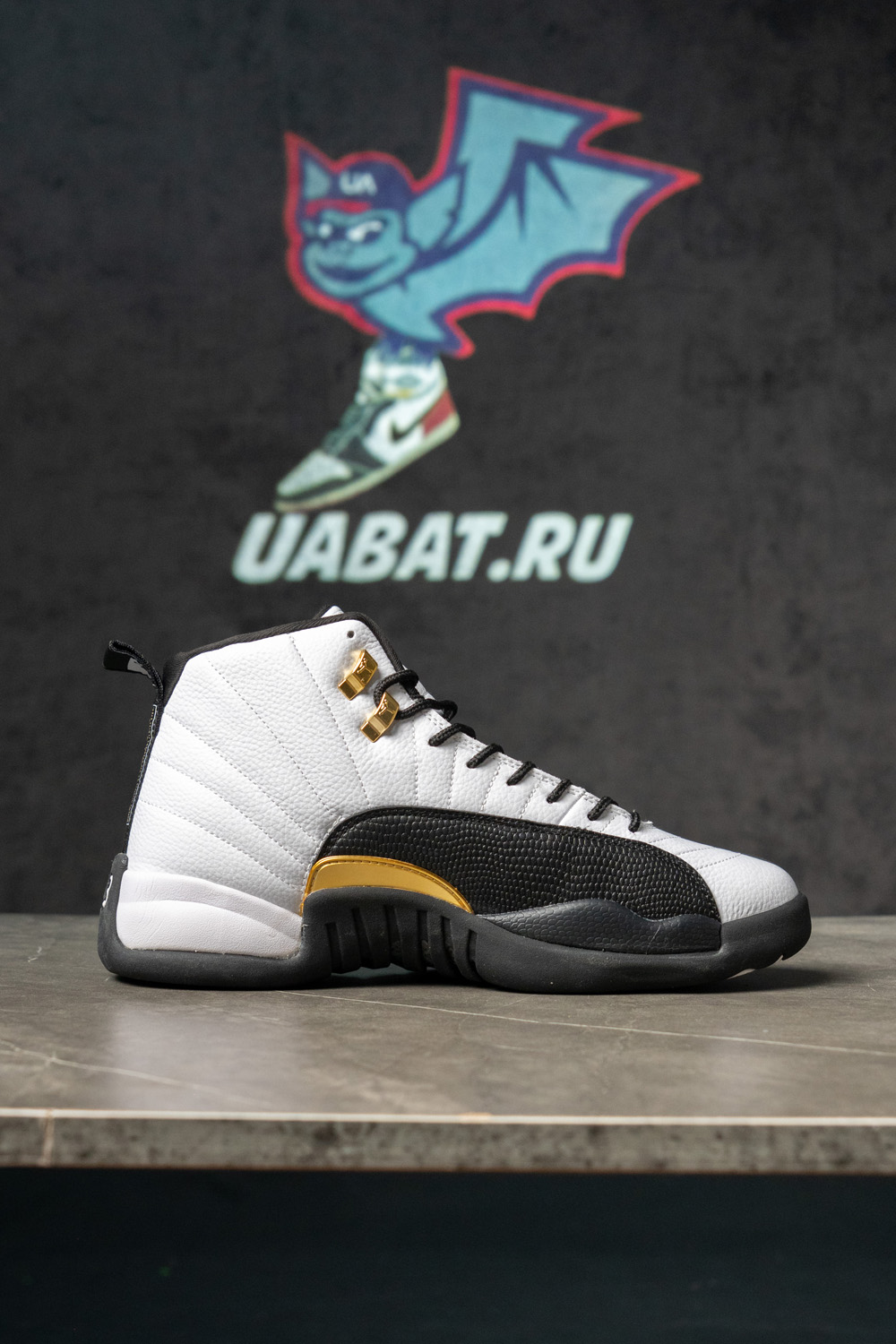 AIR JORDAN 12 RETRO 