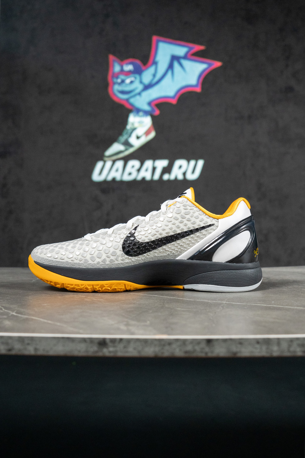 ZOOM KOBE 6 PROTRO 