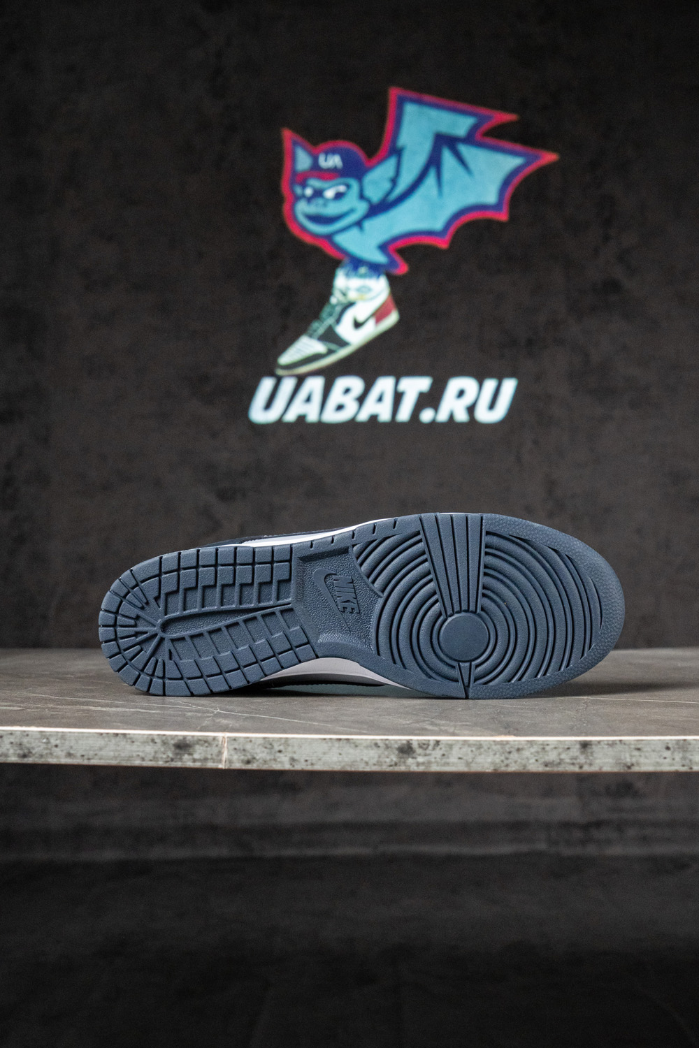 DUNK LOW 