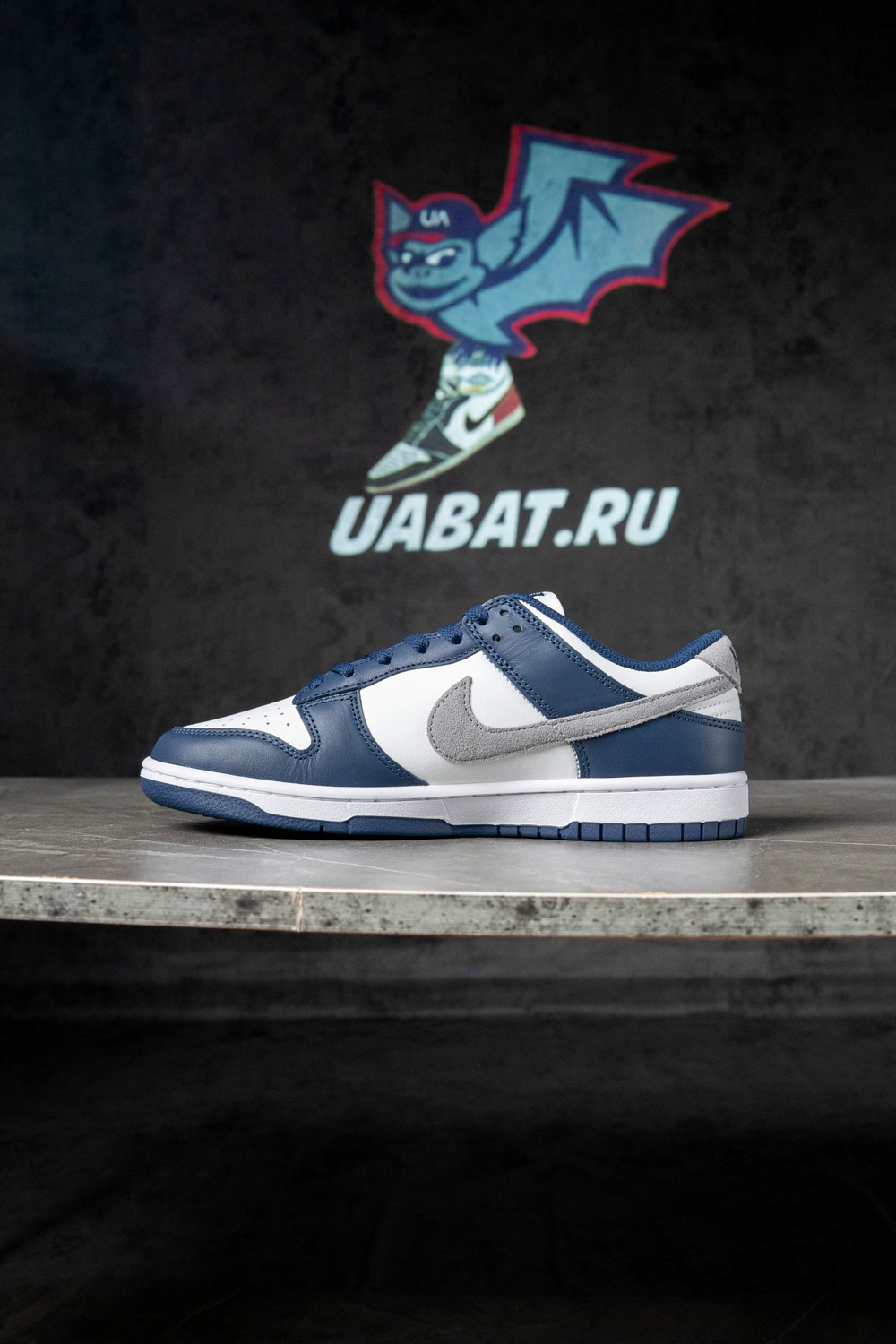 DUNK LOW 