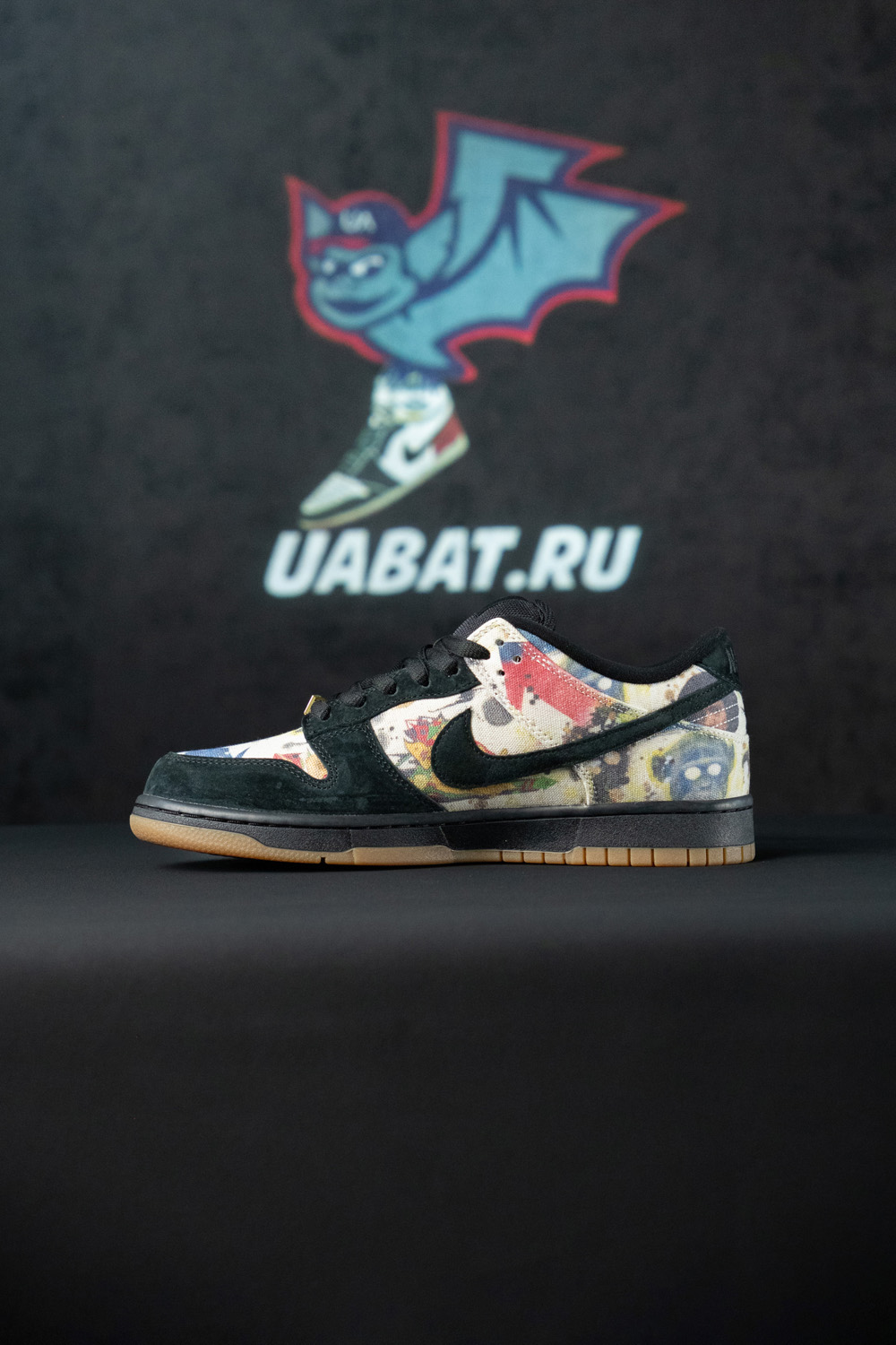 Supreme x Dunk Low SB 