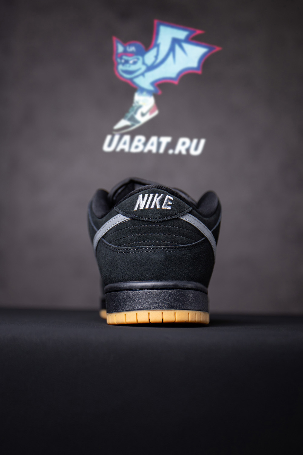 DUNK LOW PRO SB 
