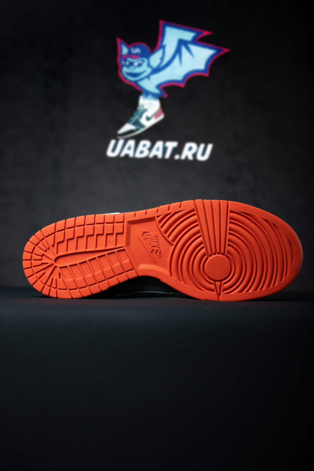 Jeff Staple x Dunk Low Pro SB 