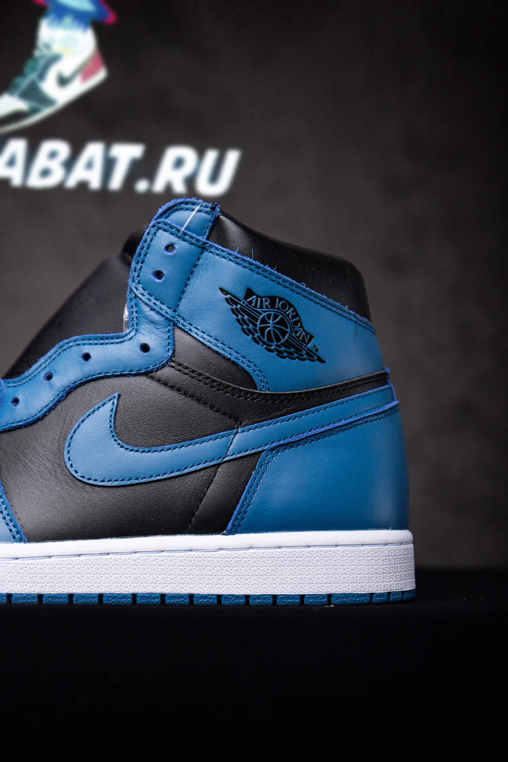 AIR JORDAN 1 RETRO HIGH OG 