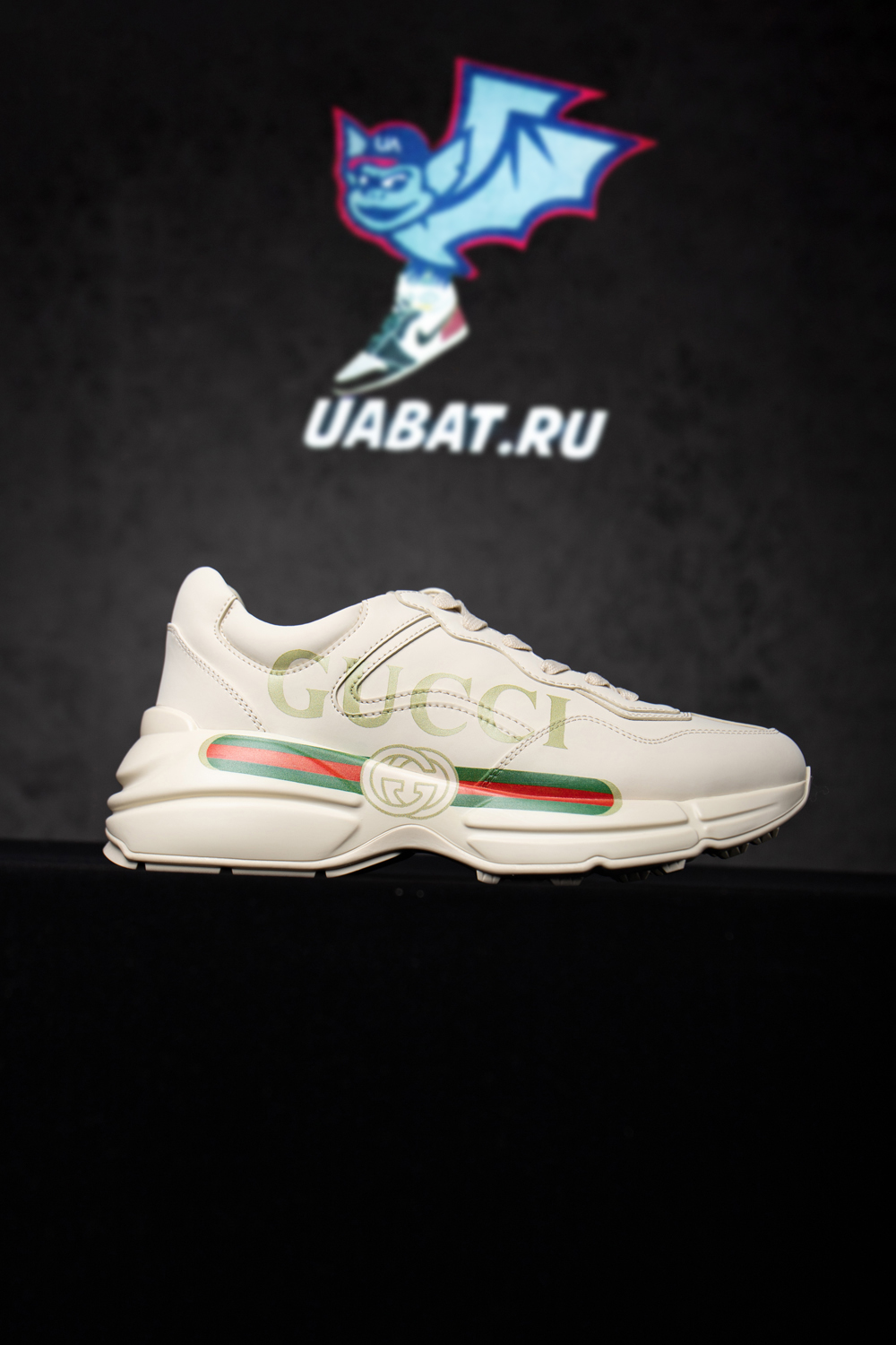 Gucci Rhython Leather Sneaker 
