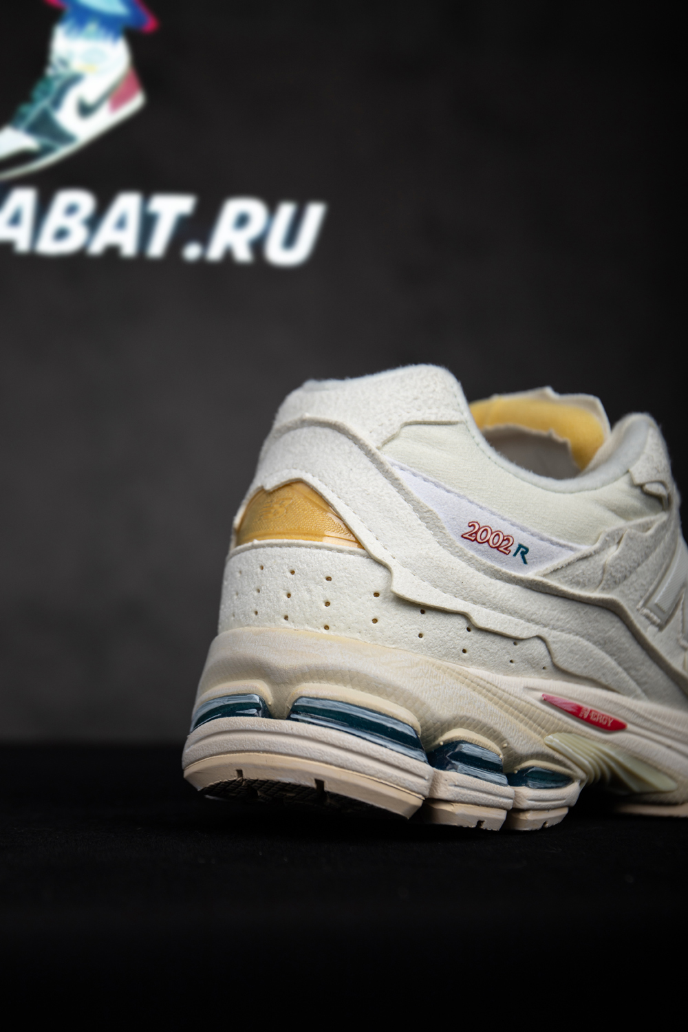 2002R 