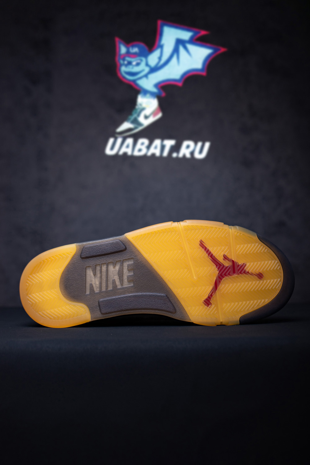 OFF-WHITE X AIR JORDAN 5 RETRO SP 